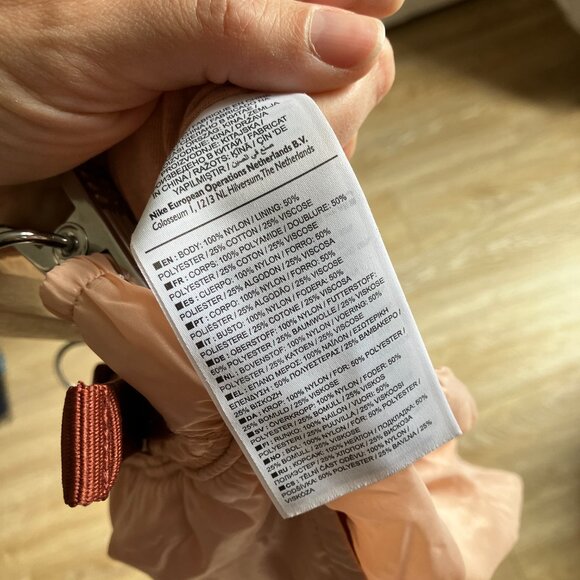 Nike light semi opaque pink/salmon joggers - Picture 6 of 6